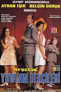 Watch Aysecik: Yuvanin Bekçileri