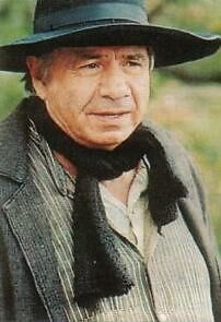 Watch Le mas Théotime