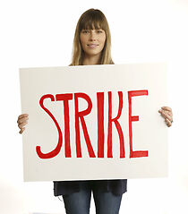 Watch Jason Bateman, Jessica Biel, and Josh Gad Support the Strike!