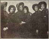 Watch The Honor of the Slums (Short 1909)