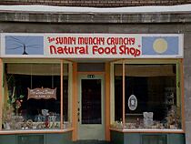 Watch The Sunny Munchy Crunchy Natural Food Shop (Short 1973)