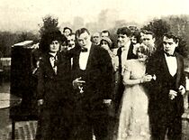 Watch A Convenient Burglar (Short 1911)