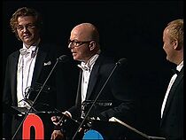 Watch Die Drei ??? und der Super-Papagei