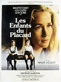 Watch Les enfants du placard