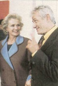 Watch Maison de famille