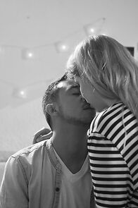 Watch Aviéntame (Short 2013)