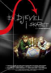 Watch En djevel i skapet (Short 2000)