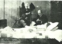 Watch The Mote and the Beam (Short 1913)