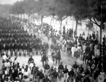Watch General Lee's Procession, Havana (Short 1899)