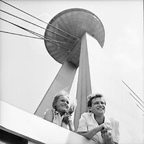 Watch Predcasné leto