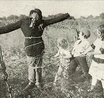 Watch The Straw Man (Short 1915)