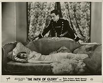 Watch The Path of Glory