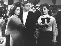 Watch Maternidad sin hombres