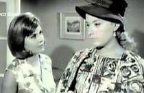 Watch I moira mias orfanis