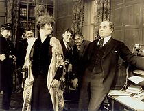 Watch Voksdamen (Short 1916)