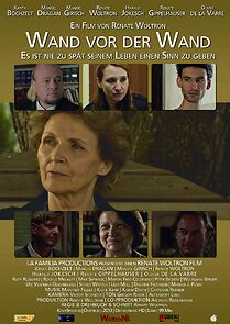 Watch Wand vor der Wand