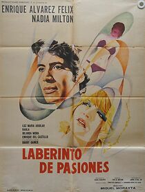 Watch Laberinto de pasiones