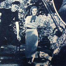 Watch Beauty and the Barge