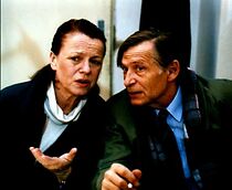 Watch Obeti: Prepadení