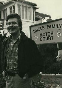 Watch The Circle Family