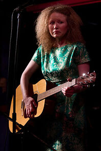 Watch The Singer (Short 2012)