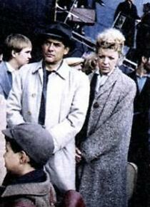 Watch Les déracinés