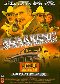 Watch Agarren al de los huevos