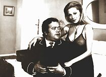 Watch Clínica con música