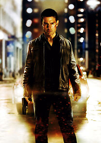 Watch You Do Not Mess with Jack Reacher: Combat & Weapons