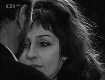 Watch Uprostred babího léta ve stepi zahoukal vlak