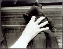 Watch Manden med de ni Fingre IV