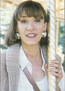 Watch Petite menteuse