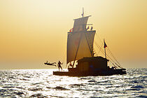 Watch Seile sin egen sjø