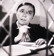 Watch The Mysterious Mr. Davis