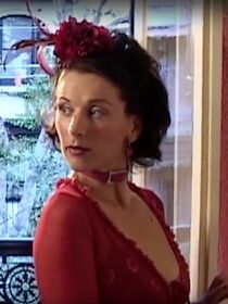 Watch Slipper (Short 2001)