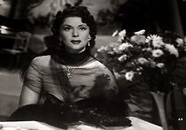 Watch Mi noche triste