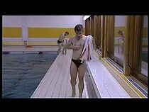 Watch Les villageois