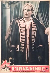 Watch L'invasore