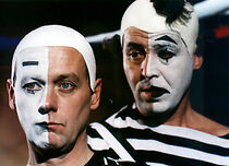 Watch Klauni a vlastenci