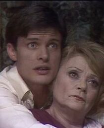 Watch Les parents terribles