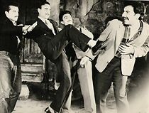 Watch Esmer delikanli