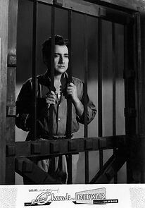 Watch Chandi Ki Deewar