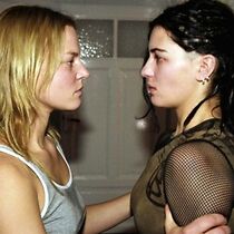 Watch Kleine Schwester