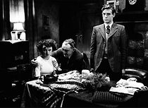 Watch The People at No. 19 (Short 1949)