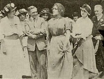 Watch The Bond of Womanhood (Short 1914)