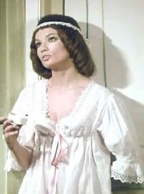 Watch Les Parisiennes de Kiraz