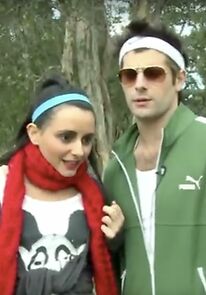 Watch Nic & Shauna (Short 2010)