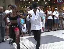 Watch Brukman, une usine sans patron (Short 2004)