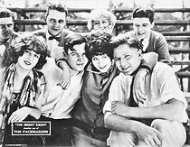 Watch The Merry Kiddo (Short 1925)