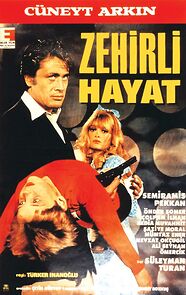 Watch Zehirli hayat